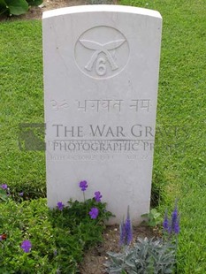 ANCONA WAR CEMETERY - DEO BAHADUR GURUNG, 